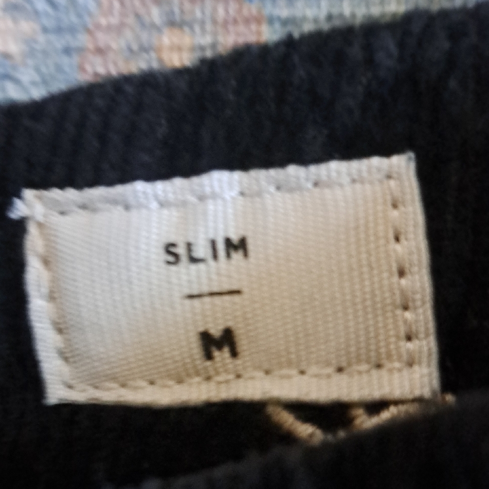 PacSun Black Paisley Joggers - Picture 7 of 7